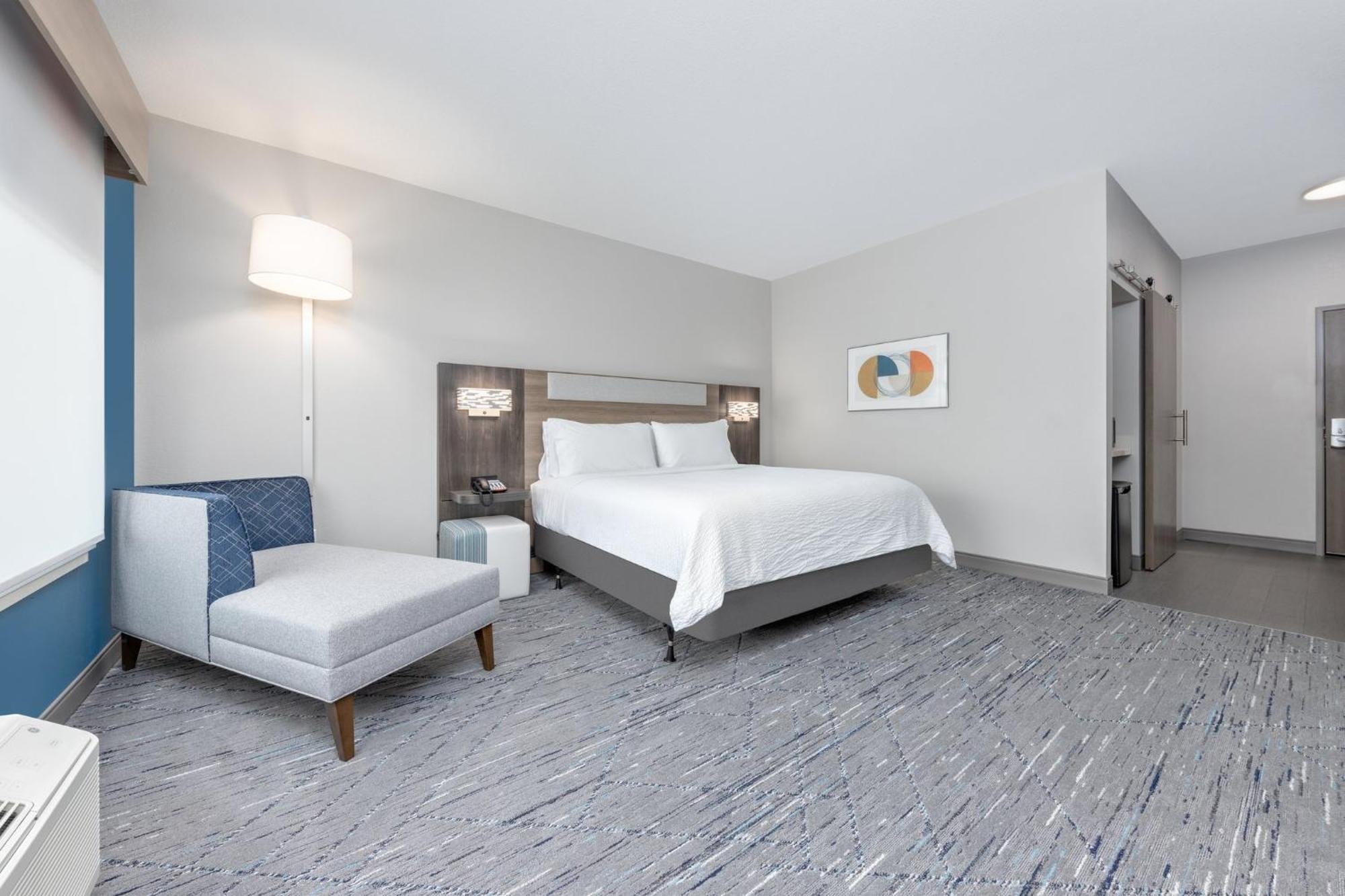 Holiday Inn Express & Suites Austin Airport East By Ihg Kültér fotó